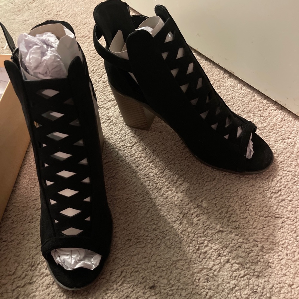 Black heels
